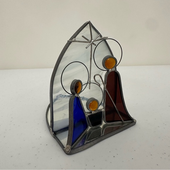 Stained Glass Christmas Nativity Scene Holy Family Tea Light Holder - Picture 7 of 9